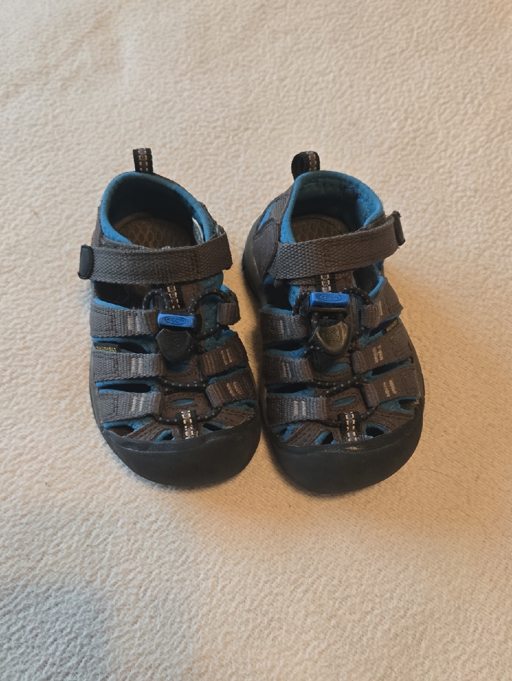 Keen Kids Closed-Toe Sport Sandals in Gray and Blue